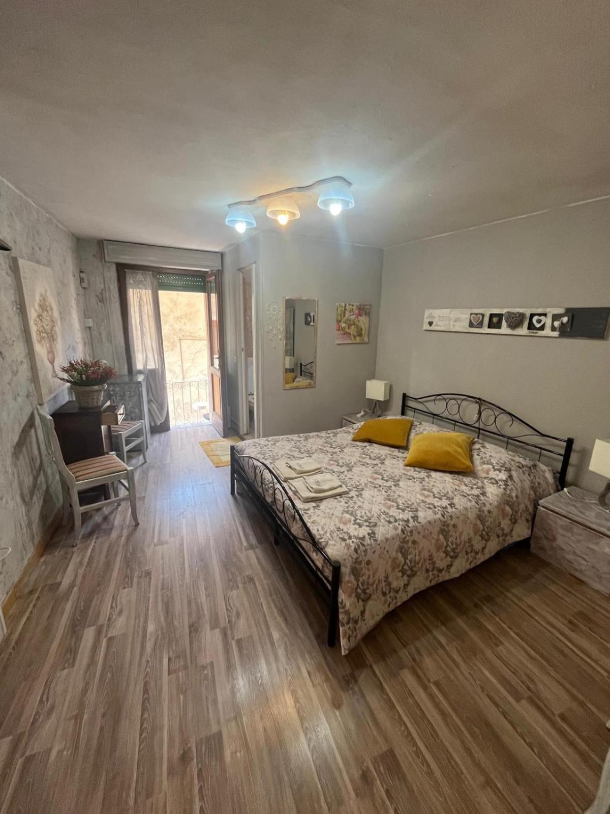 ピゾーニェCasa Alessiaアパートメント エクステリア 写真